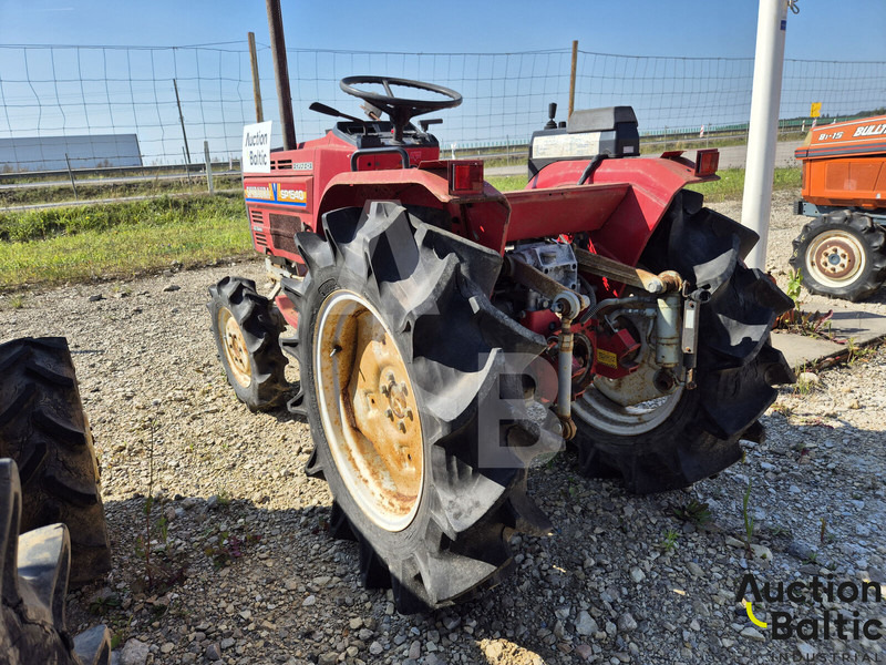 Shibaura SP1540 - Tracteur agricole: photos 4 Shibaura SP1540 - Tracteur agricole: photos 4