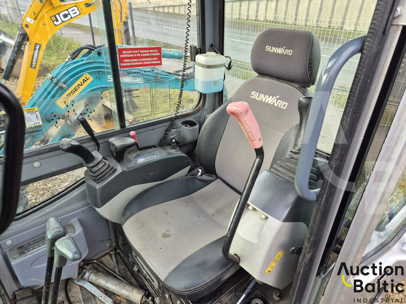 Sunward SWE20B - Mini pelle: photos 3 Sunward SWE20B - Mini pelle: photos 3