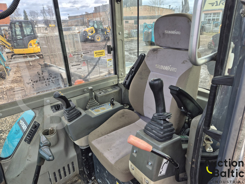 Sunward SWE40UB - Mini pelle: photos 5 Sunward SWE40UB - Mini pelle: photos 5