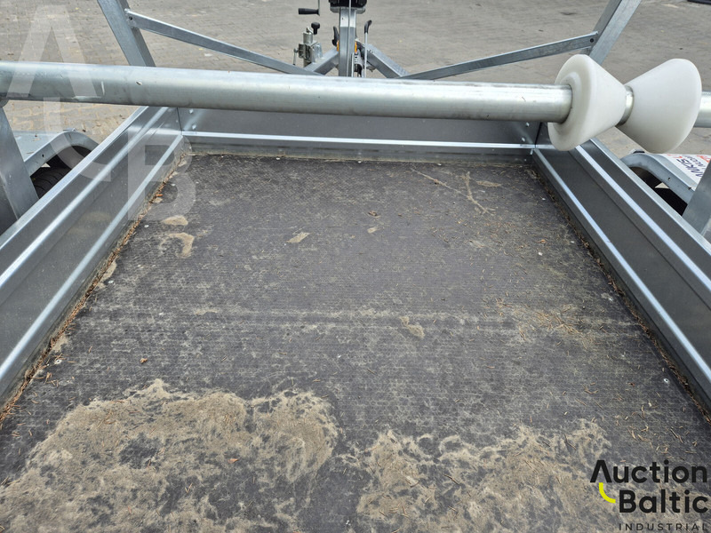 Tiki KP3500-DRB - Semi-remorque rideaux coulissants: photos 5 Tiki KP3500-DRB - Semi-remorque rideaux coulissants: photos 5