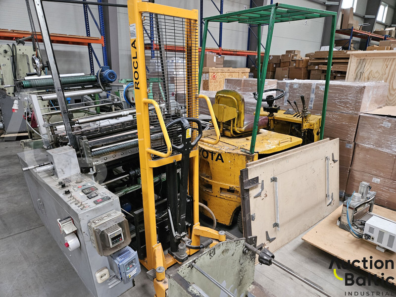 Toyota 12 units of devices - Chariot élévateur: photos 1 Toyota 12 units of devices - Chariot élévateur: photos 1