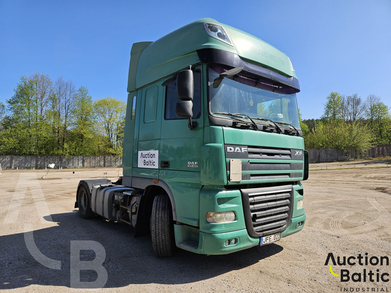 DAF XF105.460 - Tracteur routier: photos 2 DAF XF105.460 - Tracteur routier: photos 2