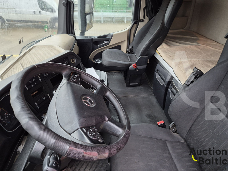Tracteur routier Mercedes-Benz Actros 1845: photos 6