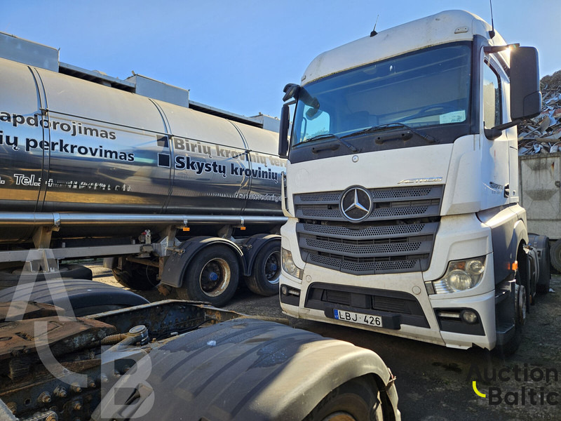 Mercedes-Benz Actros - Tracteur routier: photos 2 Mercedes-Benz Actros - Tracteur routier: photos 2