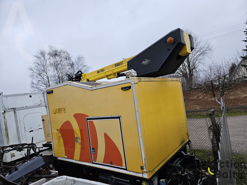 Versalift VDT-170-F - Camion avec nacelle: photos 1 Versalift VDT-170-F - Camion avec nacelle: photos 1