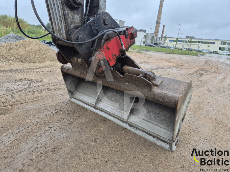 Pelle sur pneus Volvo EW 140 C: photos 11