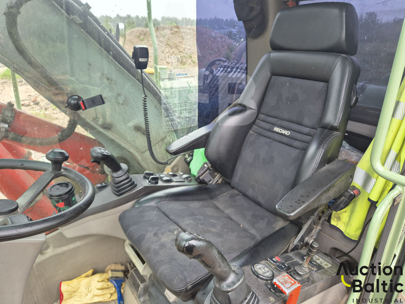 Pelle sur pneus Volvo EW 140 C: photos 6