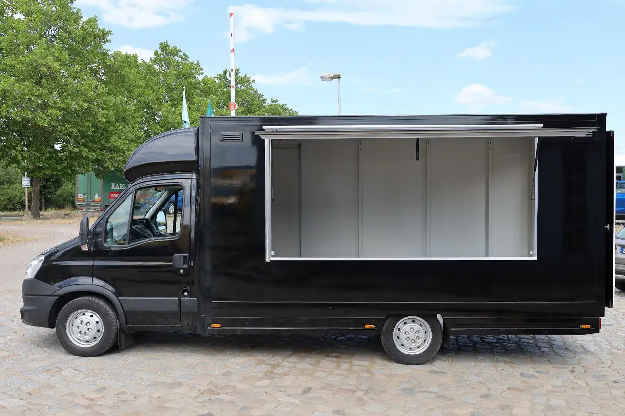 Iveco IS35SI2AA/ FOODTRUCK/Daily - Camion magasin: photos 1 Iveco IS35SI2AA/ FOODTRUCK/Daily - Camion magasin: photos 1