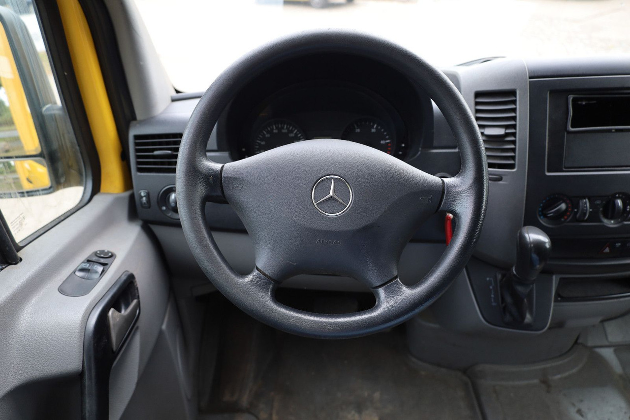 Mercedes-Benz Sprinter II Pritsche/ Koffer/Regalsystem - Fourgon grand volume: photos 5 Mercedes-Benz Sprinter II Pritsche/ Koffer/Regalsystem - Fourgon grand volume: photos 5