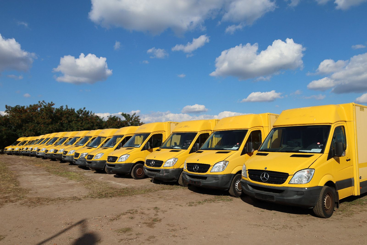 Mercedes-Benz Sprinter/Koffer/Regalsystem/ EU5/ 1. Hand - Fourgon grand volume: photos 1 Mercedes-Benz Sprinter/Koffer/Regalsystem/ EU5/ 1. Hand - Fourgon grand volume: photos 1