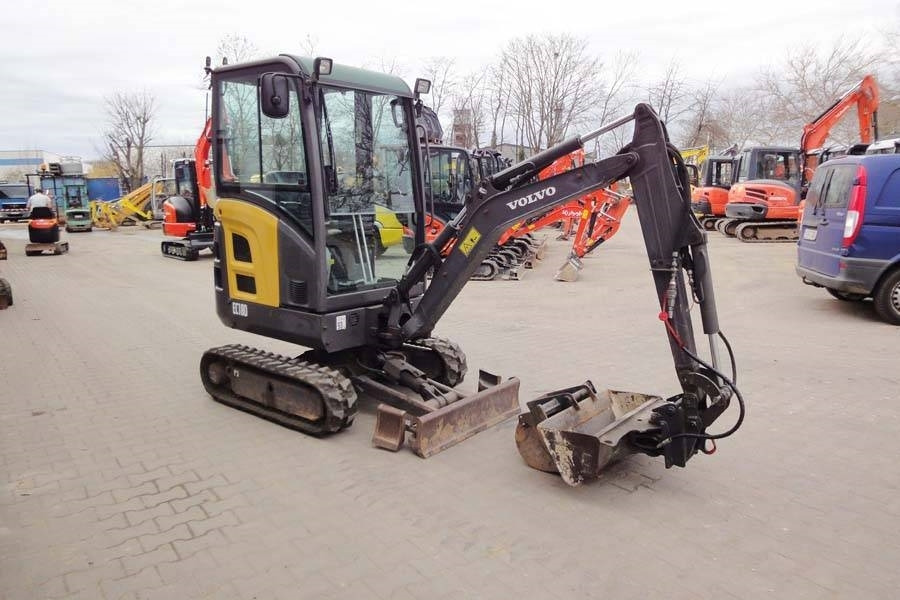 Volvo EC18D Löffelpaket - Mini pelle: photos 2 Volvo EC18D Löffelpaket - Mini pelle: photos 2