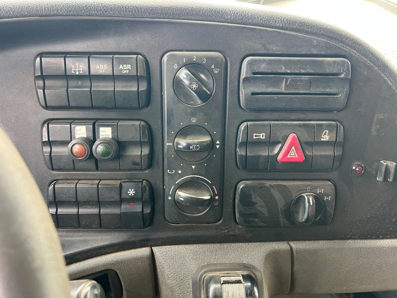 Mercedes-Benz Actros 3336 8x4 TIPPER**3 Pedals**Actros 3336** — crédit-bail Mercedes-Benz Actros 3336 8x4 TIPPER**3 Pedals**Actros 3336**: photos 13