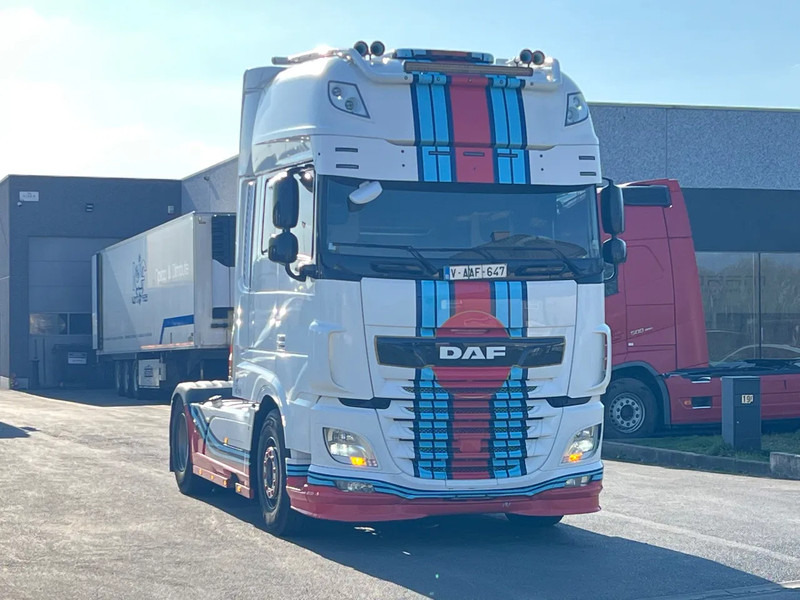 Tracteur routier DAF XF 530 TV-Microwave-230v***Martini Racing edition XF530***: photos 1
