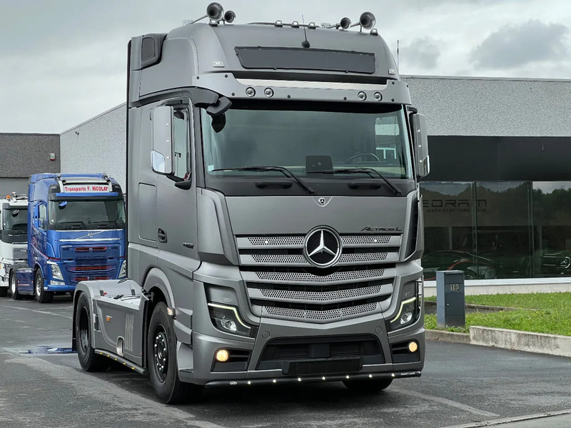 Mercedes-Benz Actros 1863 GIGASPACE*ACTROS L 1863*Full OPTIONS* - Tracteur routier: photos 2 Mercedes-Benz Actros 1863 GIGASPACE*ACTROS L 1863*Full OPTIONS* - Tracteur routier: photos 2