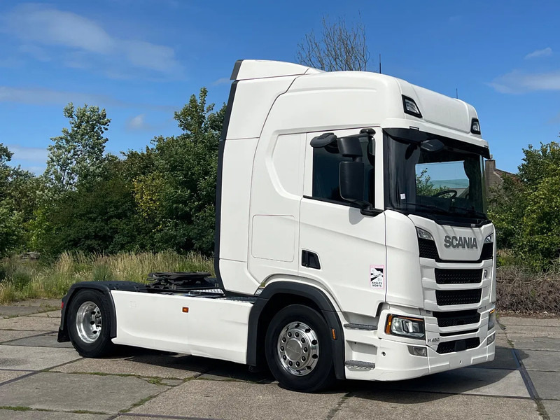 Scania R450 NGS Full Air susp X6***03.2020***R450 Retarder***Alcoa wheels - Tracteur routier: photos 3 Scania R450 NGS Full Air susp X6***03.2020***R450 Retarder***Alcoa wheels - Tracteur routier: photos 3