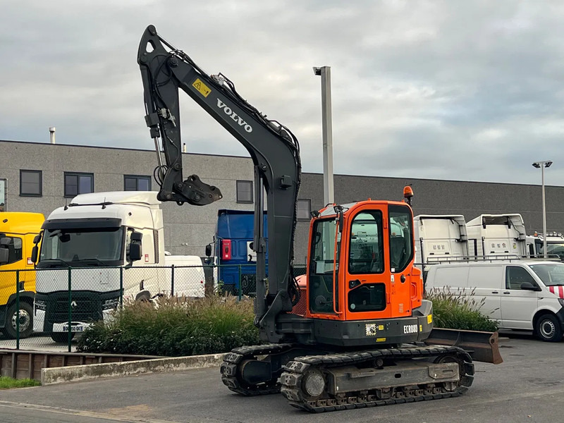 Volvo ECR88D**AIRCO**2018**QUIKCHANGER** - Grue tout-terrain: photos 1 Volvo ECR88D**AIRCO**2018**QUIKCHANGER** - Grue tout-terrain: photos 1