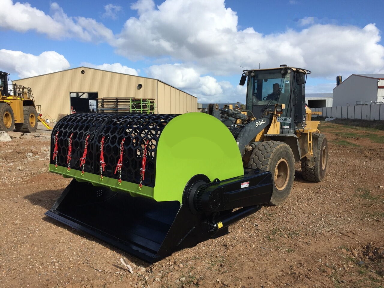AME Flip Screen Bucket - Godet de tri pour Chargeuse: photos 4 AME Flip Screen Bucket - Godet de tri pour Chargeuse: photos 4