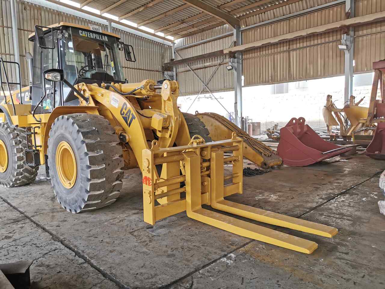 AME Hydraulic Pallet Fork - Fourches pour Chargeuse sur pneus: photos 4 AME Hydraulic Pallet Fork - Fourches pour Chargeuse sur pneus: photos 4