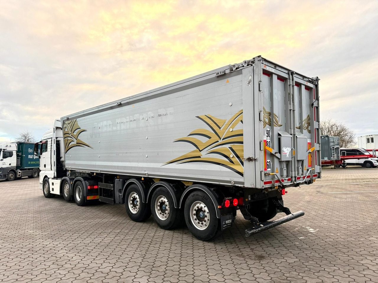 Benalu Bulkliner 95 Alu Kippmulde 51,5m³ - Semi-remorque benne: photos 3 Benalu Bulkliner 95 Alu Kippmulde 51,5m³ - Semi-remorque benne: photos 3