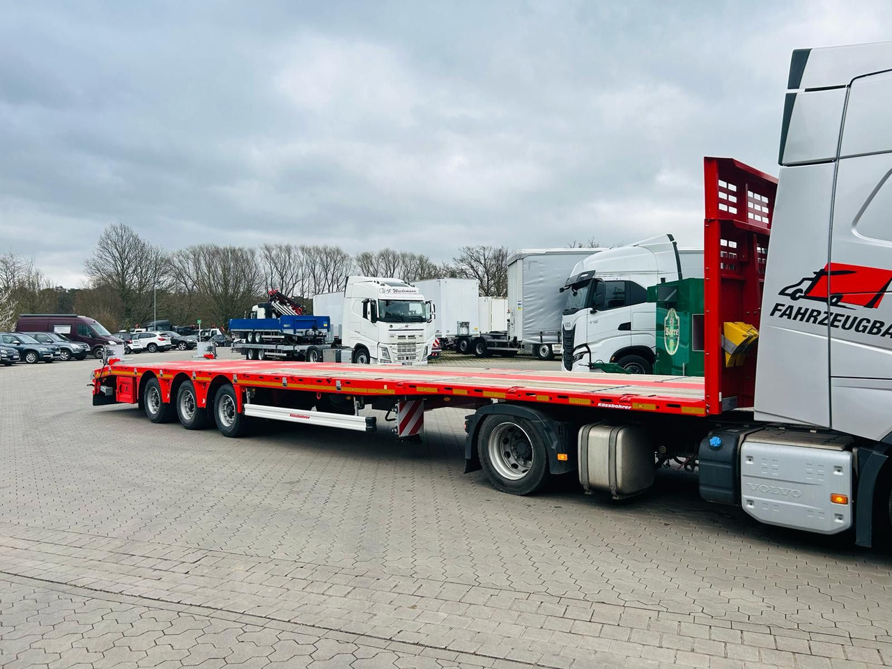 Kässbohrer SPS Mega Schwerlast Plattform Lenkachse - Semi-remorque plateau: photos 3 Kässbohrer SPS Mega Schwerlast Plattform Lenkachse - Semi-remorque plateau: photos 3