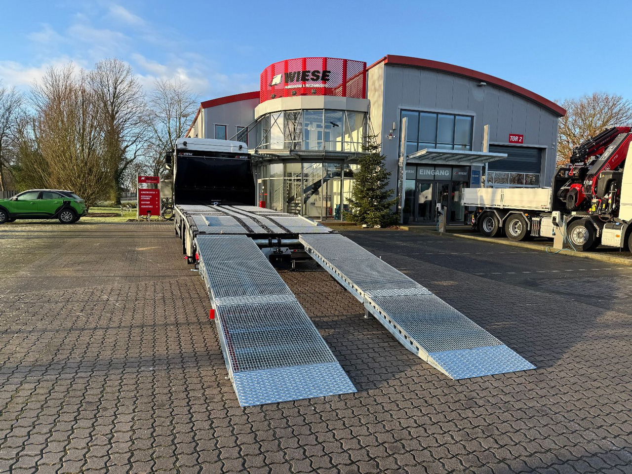 MAN Baumaschinen- Arbeitsbühnentransporter Rampen - Camion porte-voitures: photos 4 MAN Baumaschinen- Arbeitsbühnentransporter Rampen - Camion porte-voitures: photos 4