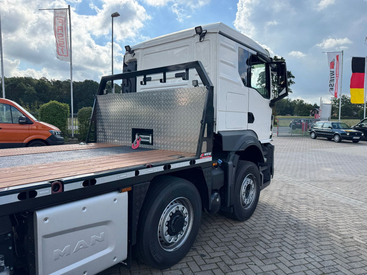 MAN TGS 35.520 8x2H Baumaschinentransporter - Remorqueuse: photos 5 MAN TGS 35.520 8x2H Baumaschinentransporter - Remorqueuse: photos 5