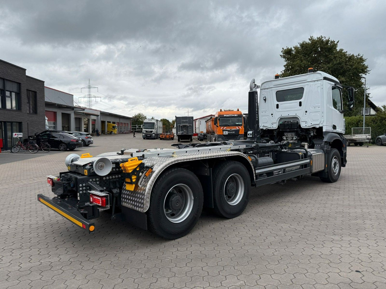 Mercedes-Benz Arocs 5 2651L 6 x4 Meiller RS 2170 - Camion ampliroll: photos 2 Mercedes-Benz Arocs 5 2651L 6 x4 Meiller RS 2170 - Camion ampliroll: photos 2
