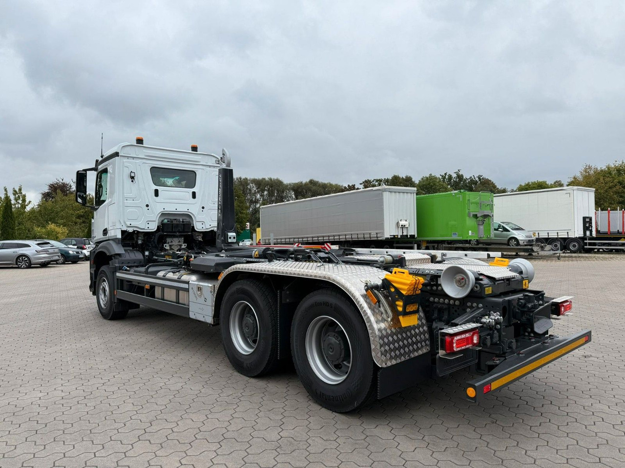 Mercedes-Benz Arocs 5 2651L 6 x4 Meiller RS 2170 - Camion ampliroll: photos 4 Mercedes-Benz Arocs 5 2651L 6 x4 Meiller RS 2170 - Camion ampliroll: photos 4