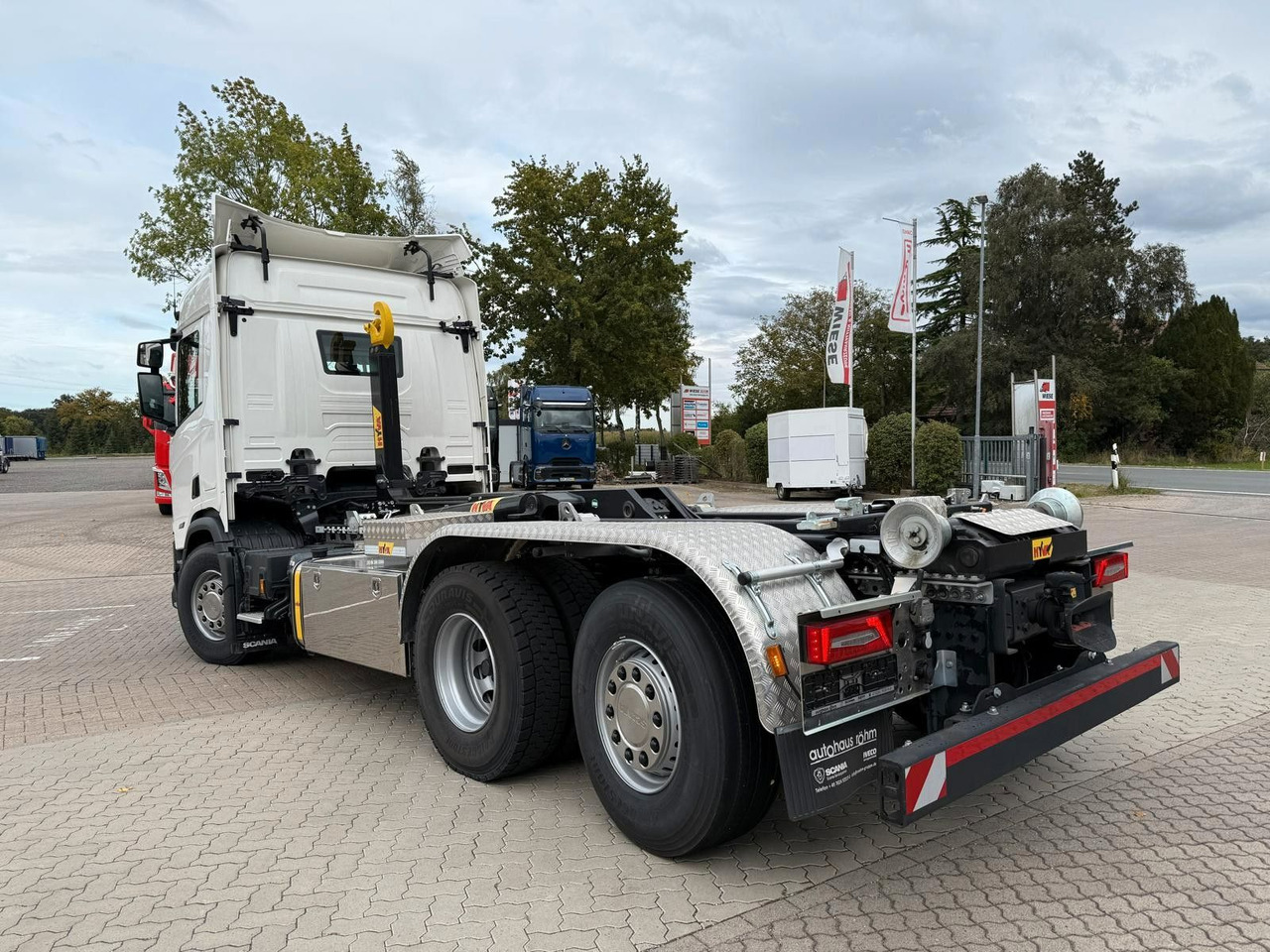 Scania R460 6x2 - Abrollkipper - Sofort Verfügbar! - Camion ampliroll: photos 2 Scania R460 6x2 - Abrollkipper - Sofort Verfügbar! - Camion ampliroll: photos 2