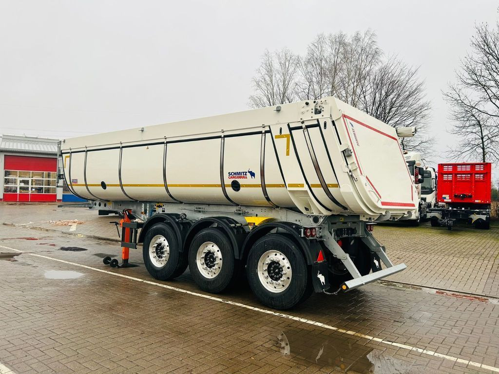 Schmitz Cargobull Thermomulde 24m³ isoliert - Semi-remorque benne: photos 3 Schmitz Cargobull Thermomulde 24m³ isoliert - Semi-remorque benne: photos 3
