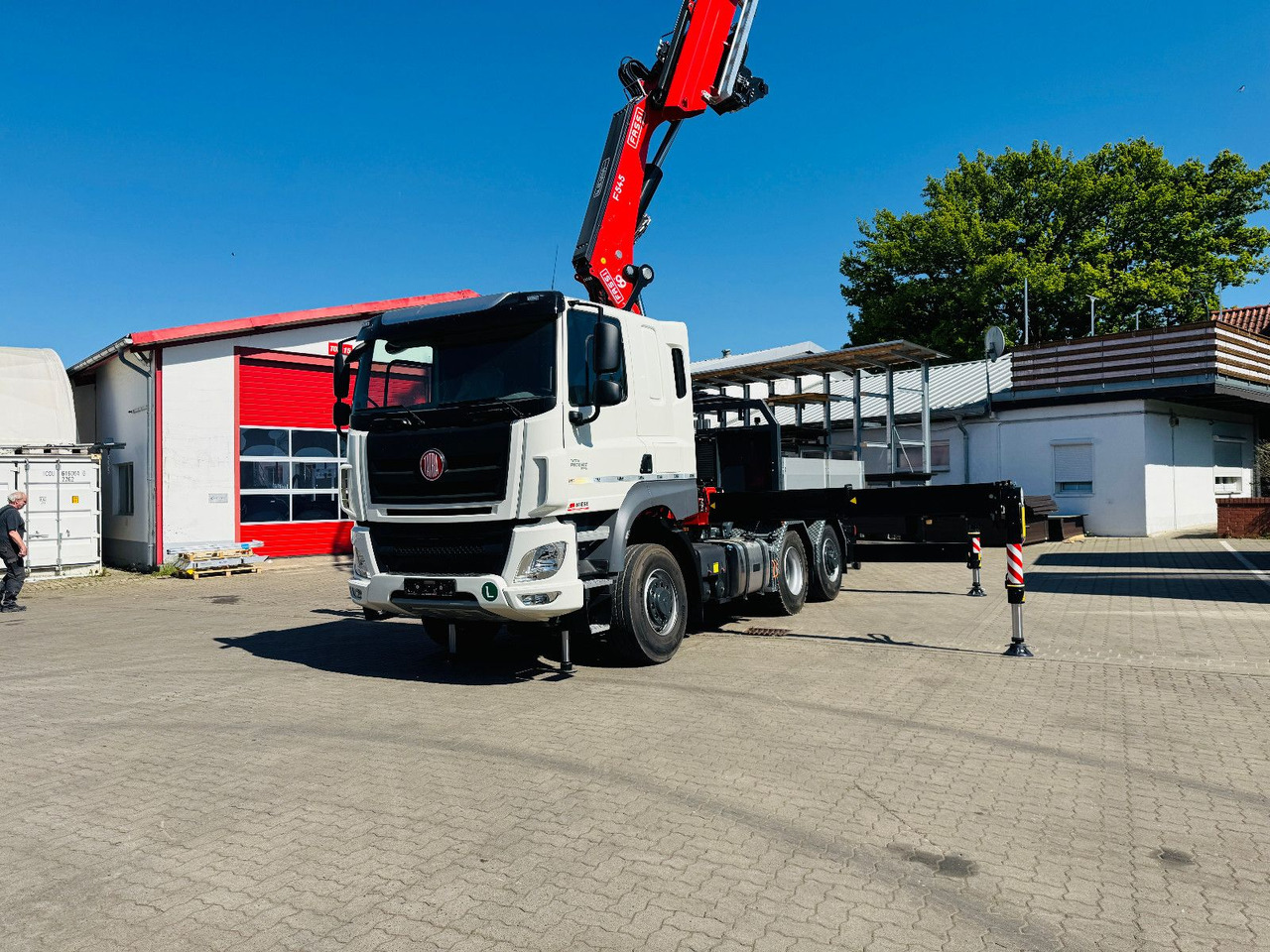 Tatra 6x6x6 Phoenix Fassi F545RA.2.27 L214 V20 - Camion grue: photos 5 Tatra 6x6x6 Phoenix Fassi F545RA.2.27 L214 V20 - Camion grue: photos 5