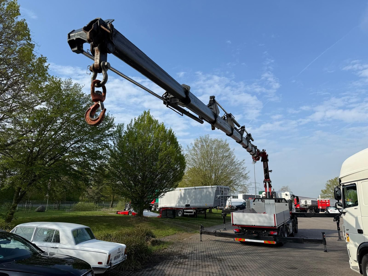 MAN 35.520 8x4 Fassi F800 RA2.28 OHNE ABSTÜTZÜBERWA. - Tracteur routier: photos 4 MAN 35.520 8x4 Fassi F800 RA2.28 OHNE ABSTÜTZÜBERWA. - Tracteur routier: photos 4