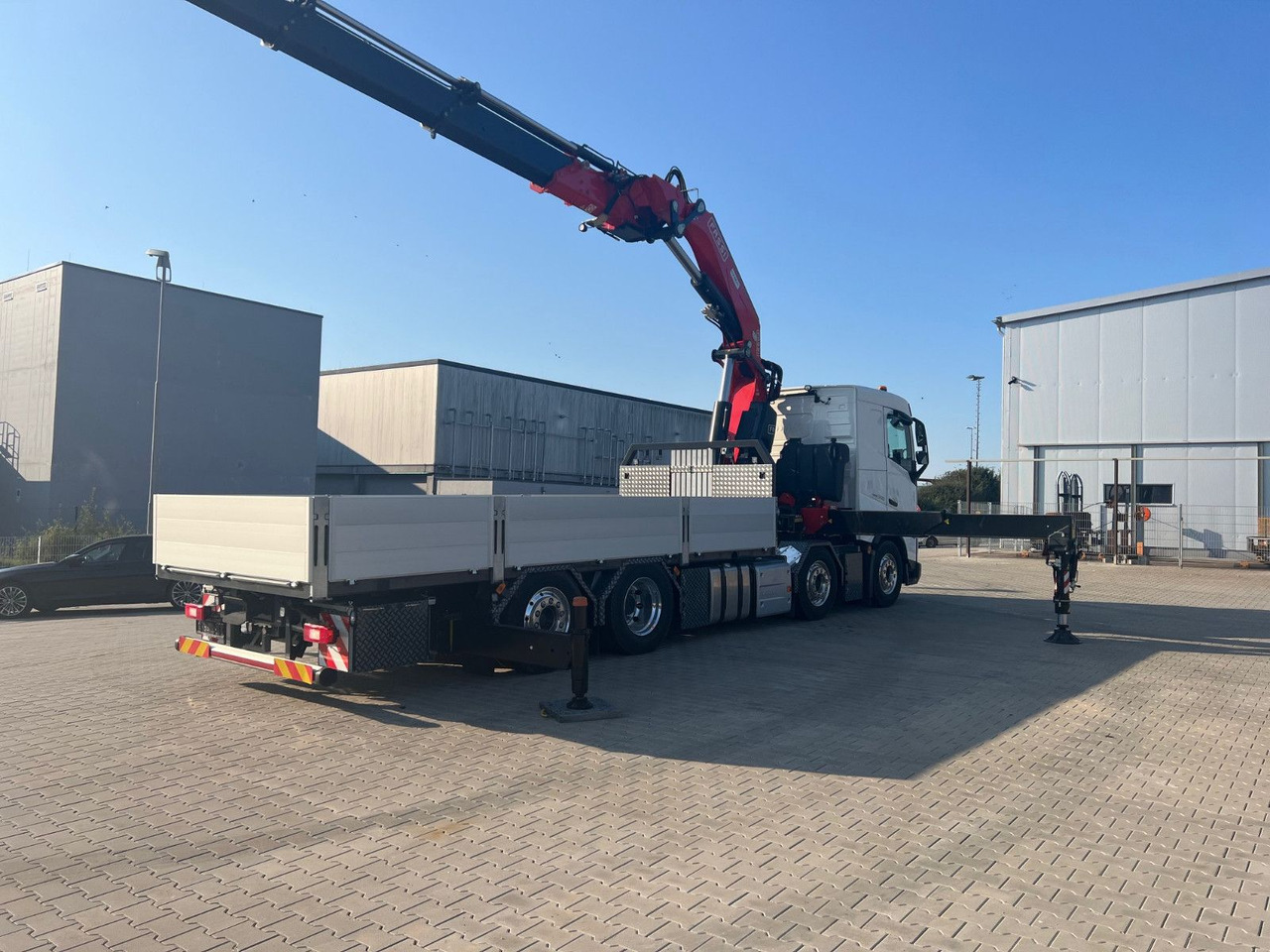 Volvo FH 500 8x2 Kran F710 RA2.26 — crédit-bail Volvo FH 500 8x2 Kran F710 RA2.26: photos 7