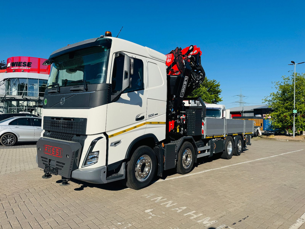 Volvo FH 500 8x2 mit F710RA.2.27 L426 und V20 Winde - Camion grue: photos 1 Volvo FH 500 8x2 mit F710RA.2.27 L426 und V20 Winde - Camion grue: photos 1