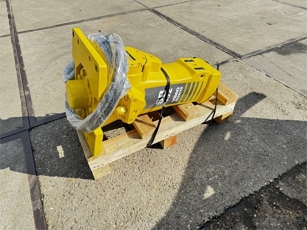 Atlas Copco SB 452 Epiroc SB452 - Marteau hydraulique pour Engins de chantier: photos 3 Atlas Copco SB 452 Epiroc SB452 - Marteau hydraulique pour Engins de chantier: photos 3