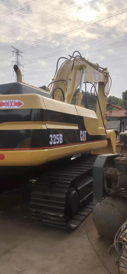 CATERPILLAR 325B - Pelle sur chenille: photos 2 CATERPILLAR 325B - Pelle sur chenille: photos 2
