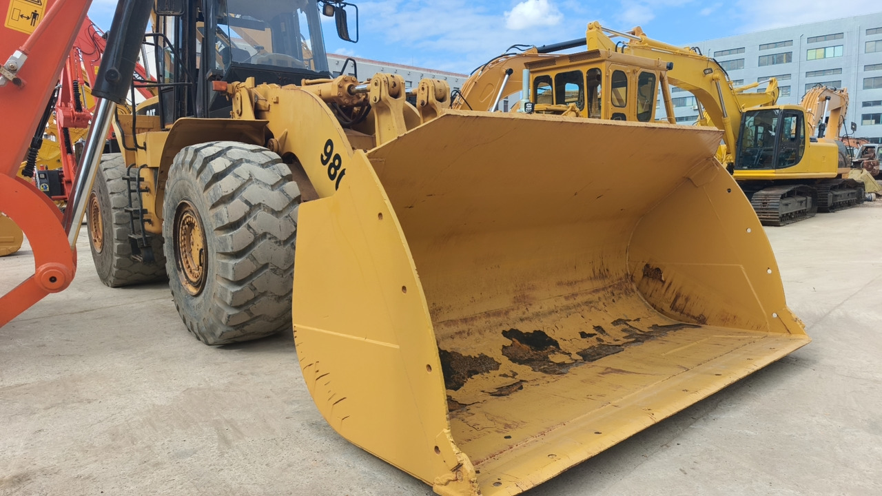 CATERPILLAR 980G - Chargeuse sur pneus: photos 5 CATERPILLAR 980G - Chargeuse sur pneus: photos 5