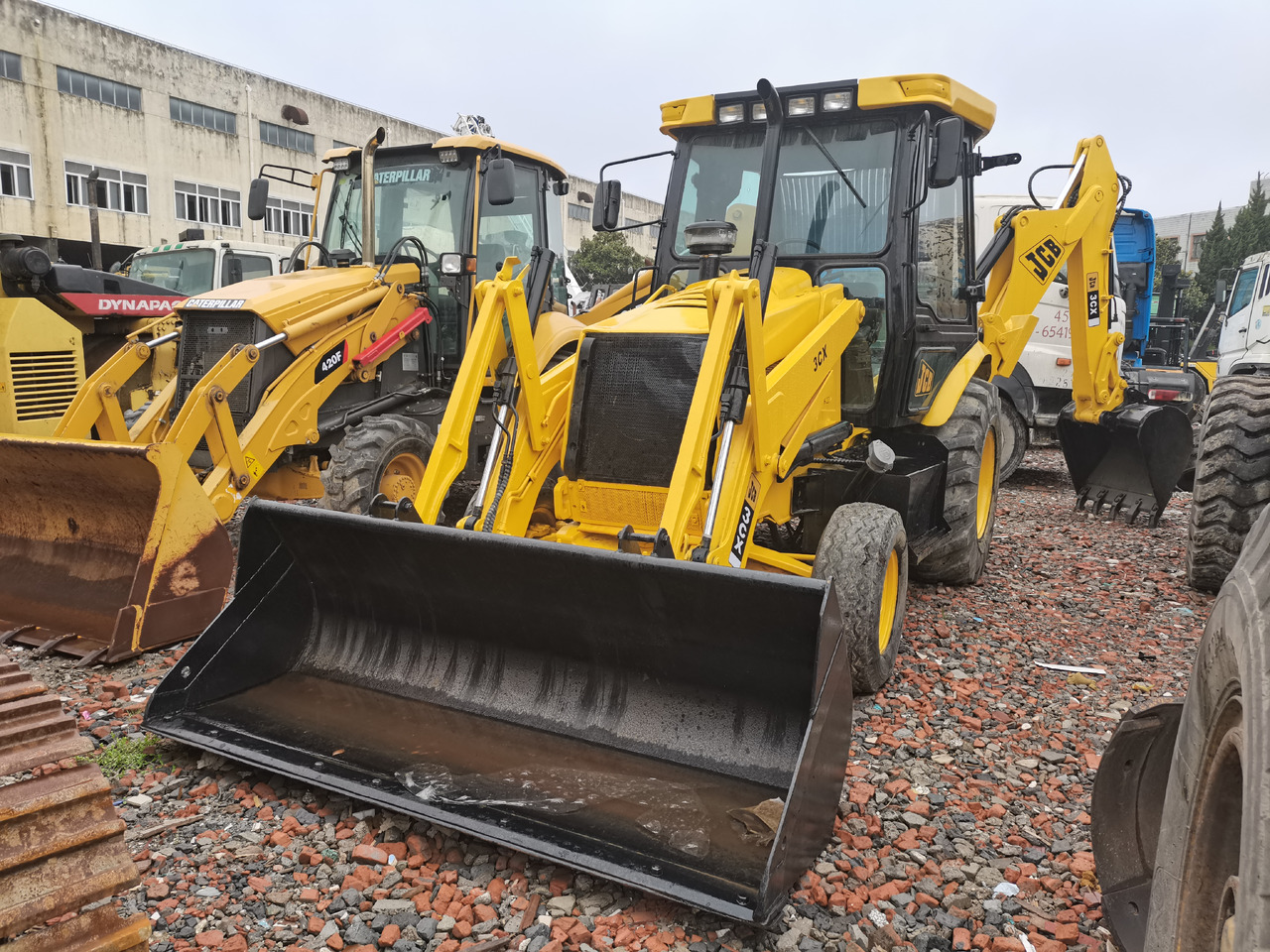 JCB 3CX - Tractopelle: photos 4 JCB 3CX - Tractopelle: photos 4
