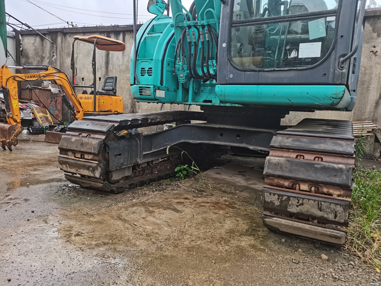 KOBELCO SK125SR - Pelle sur chenille: photos 4 KOBELCO SK125SR - Pelle sur chenille: photos 4
