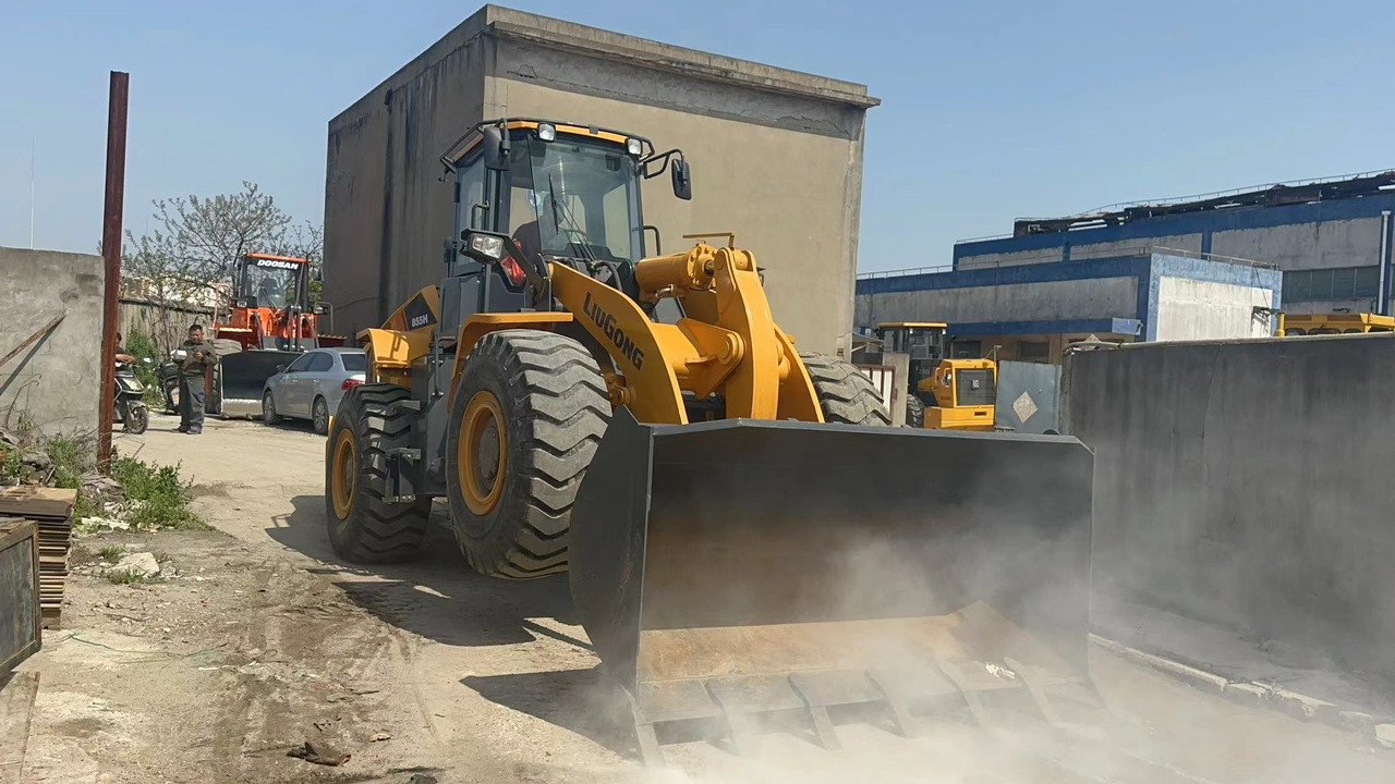 LIUGONG 855H - Chargeuse: photos 5 LIUGONG 855H - Chargeuse: photos 5