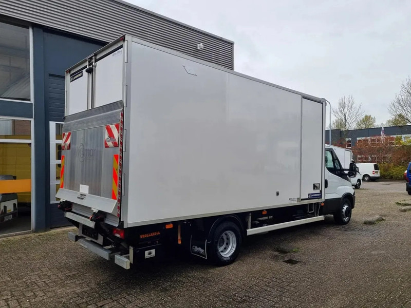 Iveco Daily 72C18/ 70C18 Kuhlkoffer/ Carrier 600 MT/ LBW/ Standby - Utilitaire frigorifique: photos 2 Iveco Daily 72C18/ 70C18 Kuhlkoffer/ Carrier 600 MT/ LBW/ Standby - Utilitaire frigorifique: photos 2