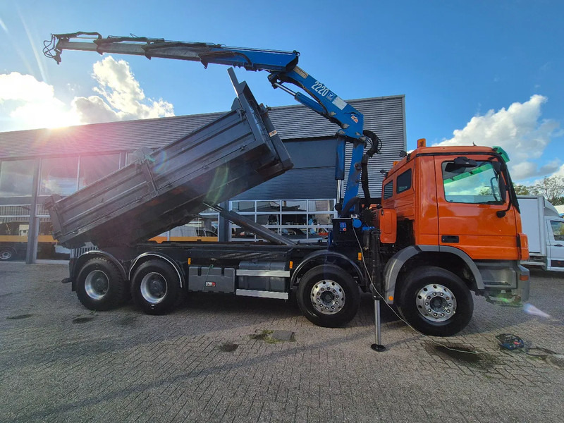 Mercedes-Benz Actros 3241 8X4 Containersysteem/ 20T HMF crane/ Manual - Camion ampliroll, Camion grue: photos 2 Mercedes-Benz Actros 3241 8X4 Containersysteem/ 20T HMF crane/ Manual - Camion ampliroll, Camion grue: photos 2