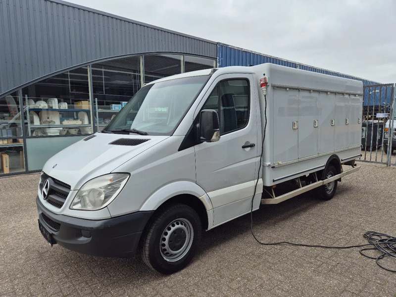 Mercedes-Benz Sprinter 313 CDI 5+5 Turen Coldcar/ -40C Carlsen Baltic E5 - Utilitaire frigorifique: photos 4 Mercedes-Benz Sprinter 313 CDI 5+5 Turen Coldcar/ -40C Carlsen Baltic E5 - Utilitaire frigorifique: photos 4