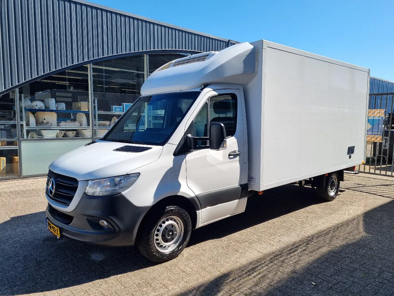 Mercedes-Benz Sprinter 316 CDI Kuhlkoffer Thermoking V300MAX st 230V Euro 6D - Utilitaire frigorifique: photos 4 Mercedes-Benz Sprinter 316 CDI Kuhlkoffer Thermoking V300MAX st 230V Euro 6D - Utilitaire frigorifique: photos 4