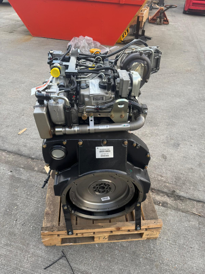 JCB 444 93kW 12V Tier 4 TCA Engine - Moteur: photos 5 JCB 444 93kW 12V Tier 4 TCA Engine - Moteur: photos 5