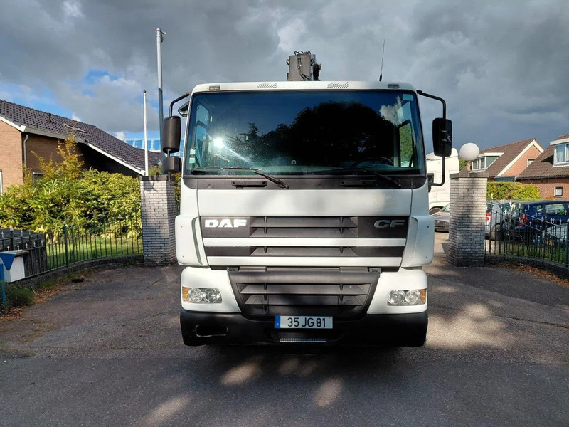 DAF CF 85.430 4x2 Plato Crane - Camion grue: photos 5 DAF CF 85.430 4x2 Plato Crane - Camion grue: photos 5