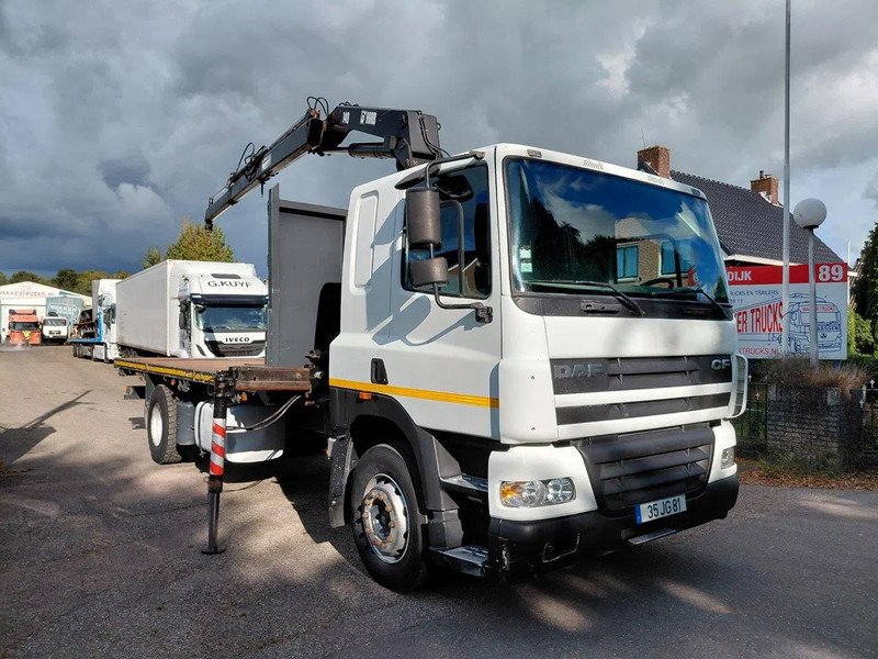 DAF CF 85.430 4x2 Plato Crane - Camion grue: photos 2 DAF CF 85.430 4x2 Plato Crane - Camion grue: photos 2