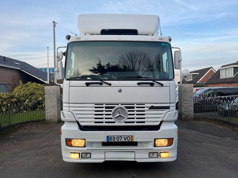Mercedes-Benz Actros 2543 EPS 3 PEDAL CARRIER SUPRA 722 FRIGO COOLER NEW CONDITION - Camion frigorifique: photos 2 Mercedes-Benz Actros 2543 EPS 3 PEDAL CARRIER SUPRA 722 FRIGO COOLER NEW CONDITION - Camion frigorifique: photos 2
