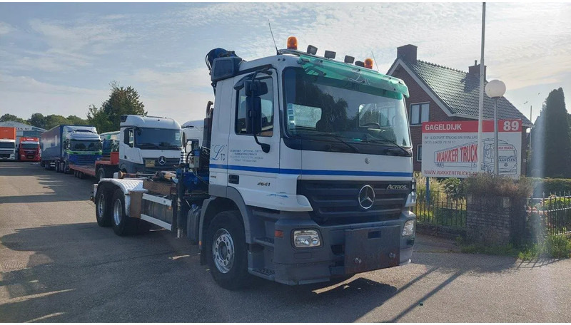 Mercedes-Benz Actros 2641 EPS 3 pedal 6x4 Container crane - Camion grue: photos 2 Mercedes-Benz Actros 2641 EPS 3 pedal 6x4 Container crane - Camion grue: photos 2