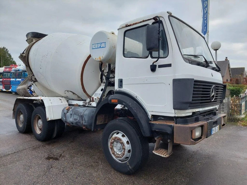 Mercedes-Benz SK 2527 2527 6x4 Mixer - Camion malaxeur: photos 2 Mercedes-Benz SK 2527 2527 6x4 Mixer - Camion malaxeur: photos 2
